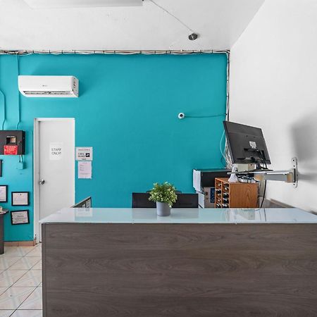 Borinquen Beach Inn Сан Хуан Екстериор снимка